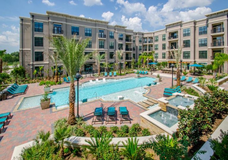 The Heights at Park Row Apts Wolff Companies